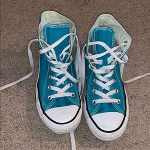 teal Converse All-Star hightop! lightly worn!